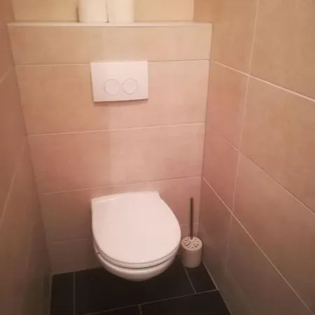 Zentral Gelegene, Sehr Ruhige Und Helle Грац