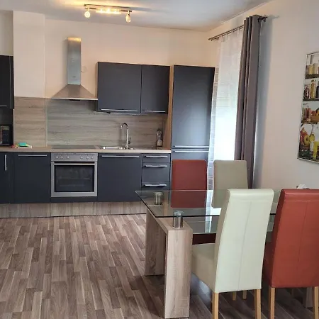 Apartmán Zentral Gelegene, Sehr Ruhige Und Helle