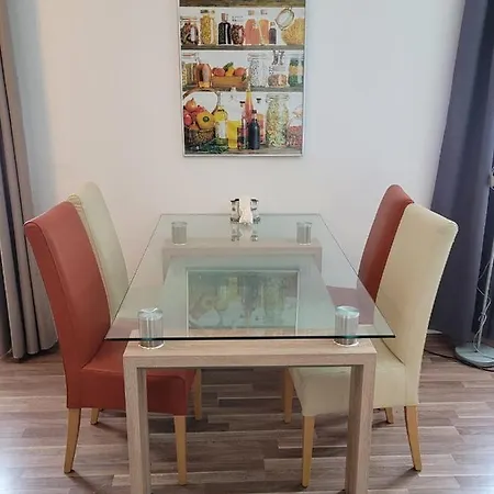 Apartmán Zentral Gelegene, Sehr Ruhige Und Helle *